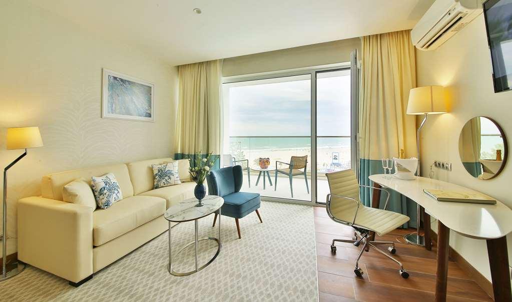 Maritim Hotel Paradise Blue Albena Oda fotoğraf