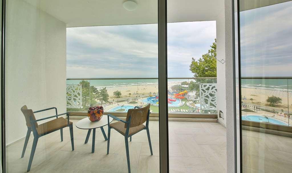 Maritim Hotel Paradise Blue Albena Oda fotoğraf