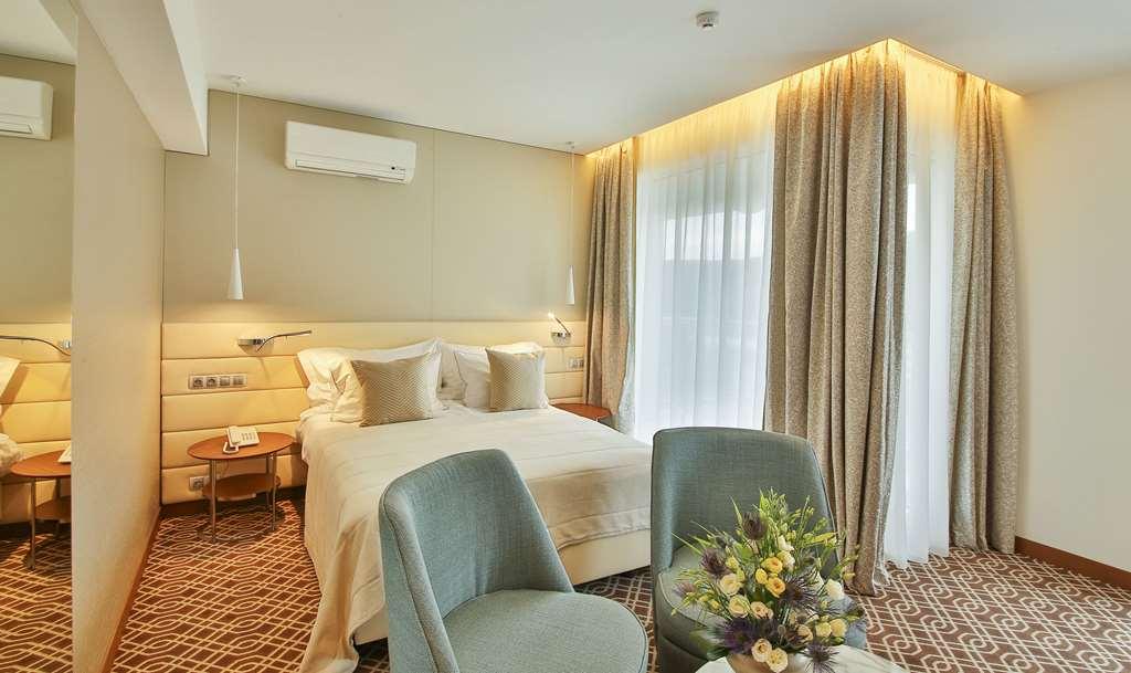 Maritim Hotel Paradise Blue Albena Oda fotoğraf